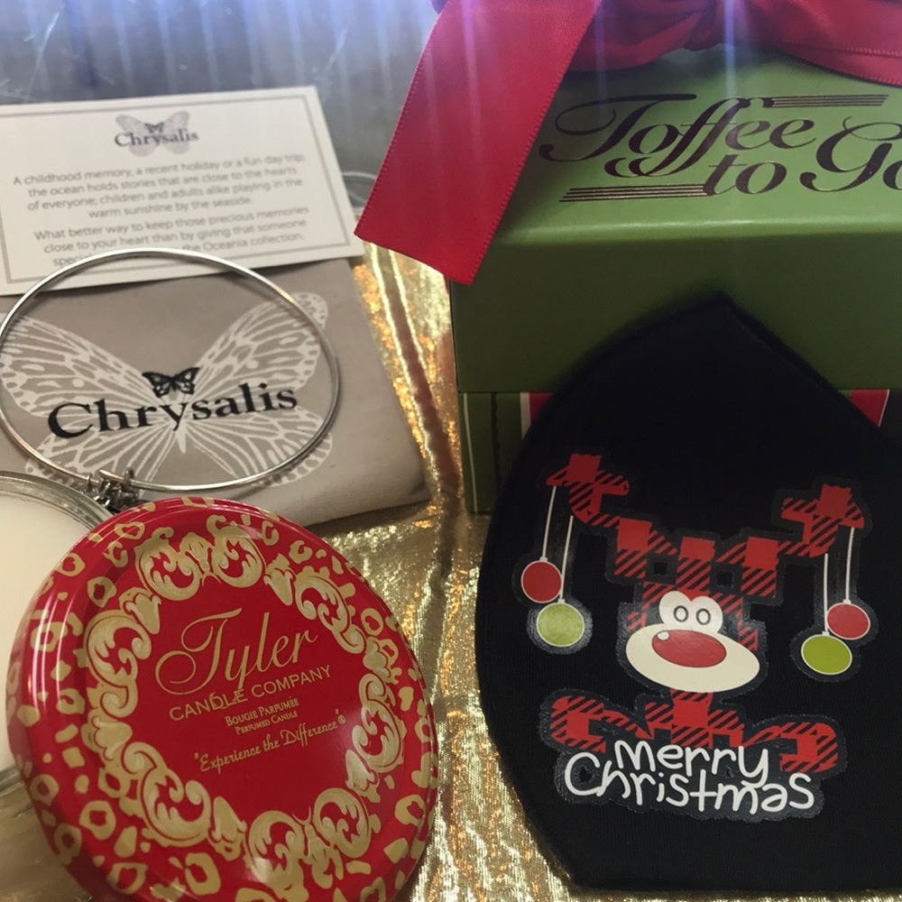 Stocking Stuffers Four Items - image 1